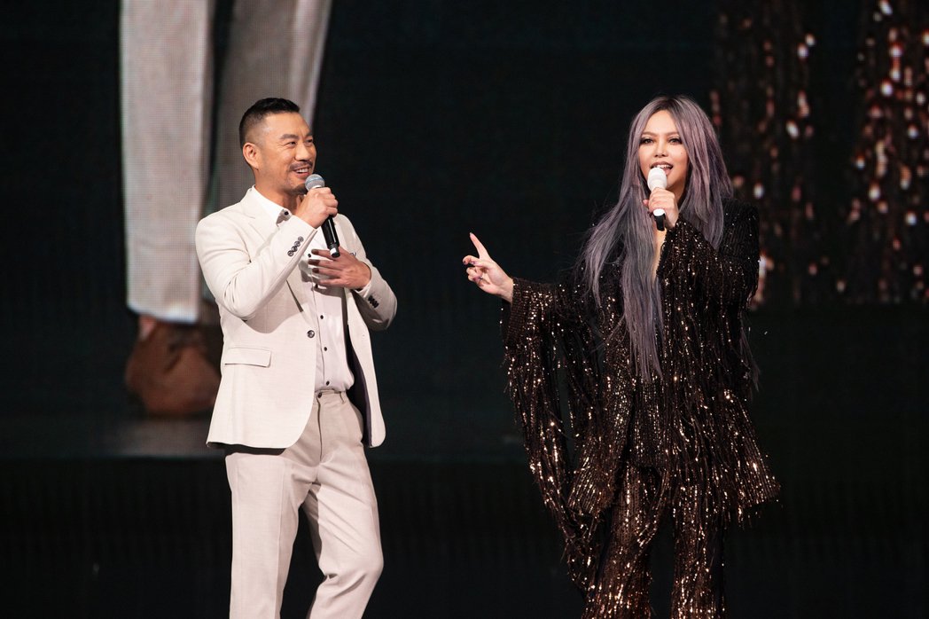 第2位幸运儿开口…激情艳女张惠妹跪了！不瞒了松口加场进度