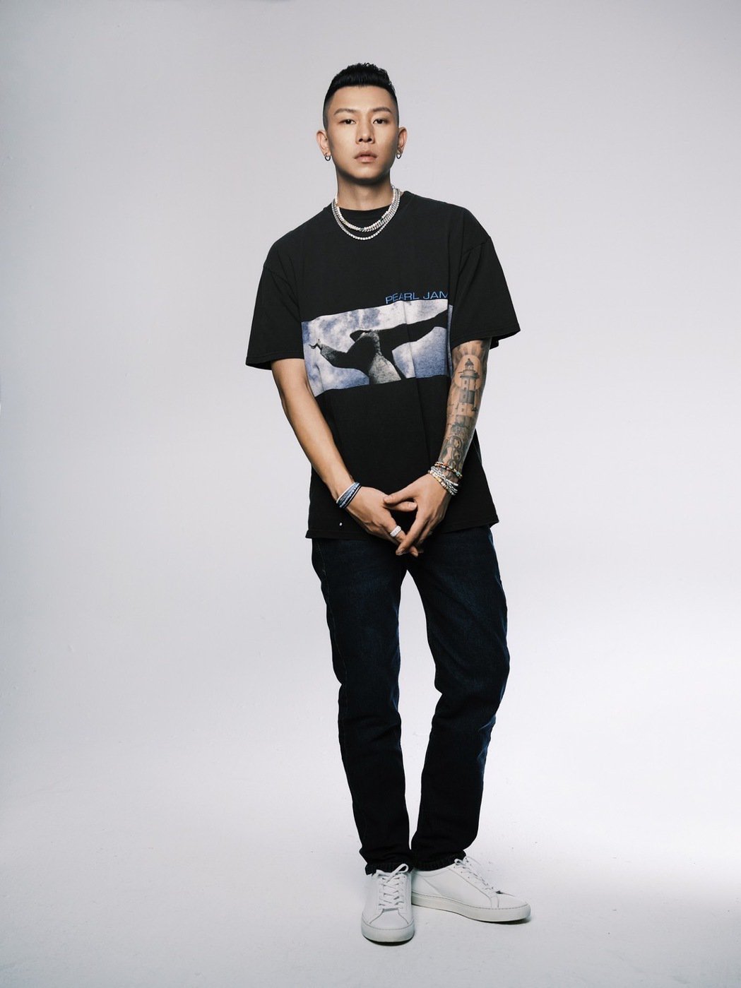 瘦子呼唤姐妹给力「地囚人」雄蛋2场开卖6分钟秒杀