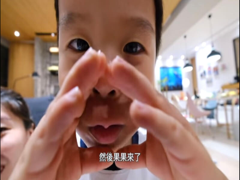 部落客鸟先生&鸟夫人3月初痛失两个月大的女儿，今喜宣布怀孕：果果终于回来