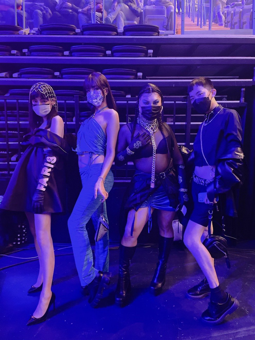 aMEI「禁止跳动」粉丝愿忍耐！靠复刻、青蛙装超吸睛