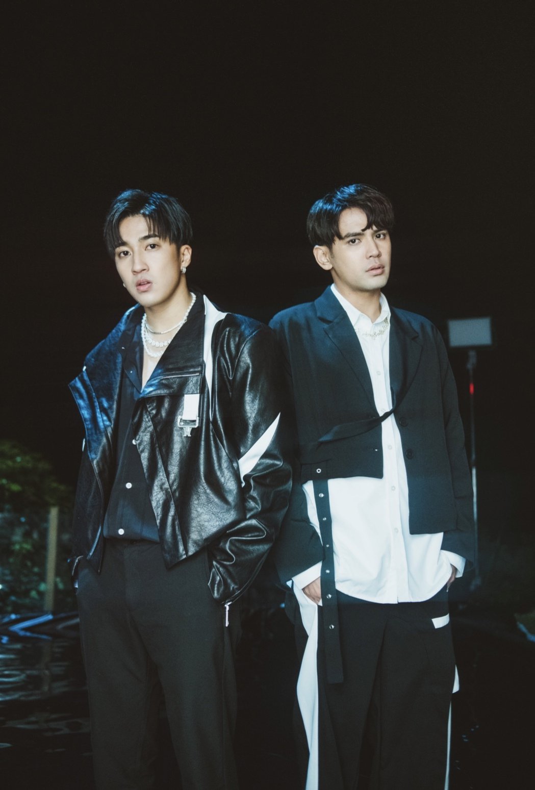 上当了！娄峻硕带头骗粉创佳绩五坚情开心官宣8/7加场