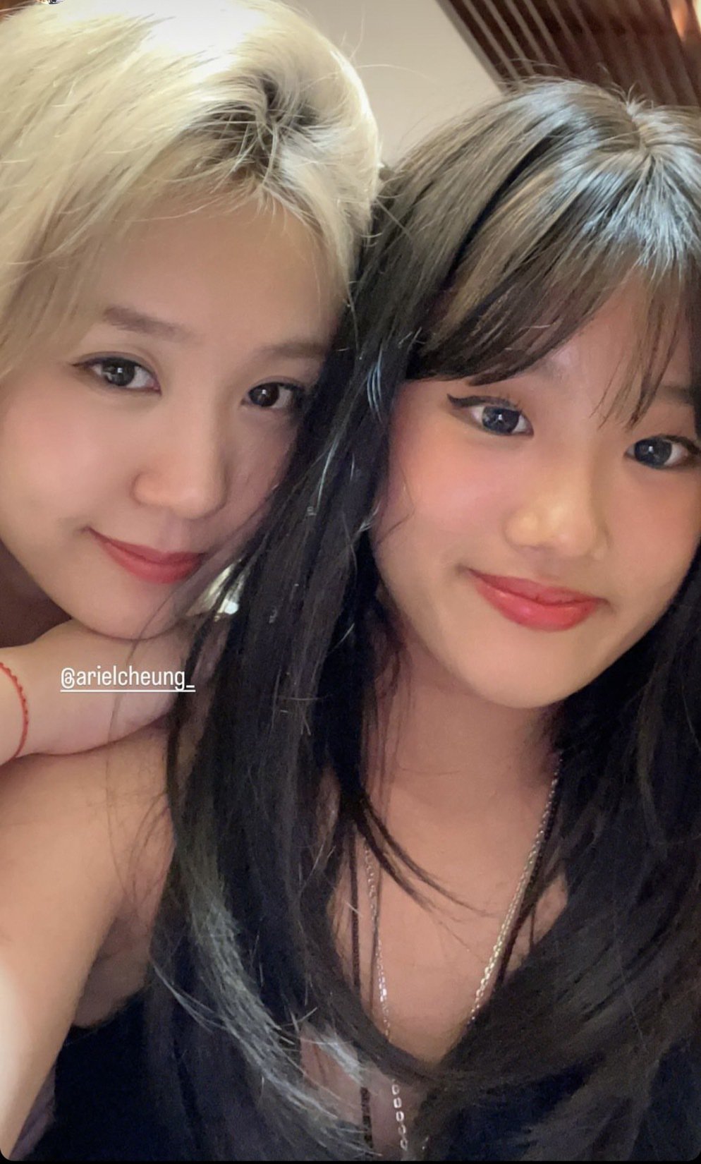 梧桐妹浓妆贴头白富美闺密「小开嫩妻」超狂背景曝光