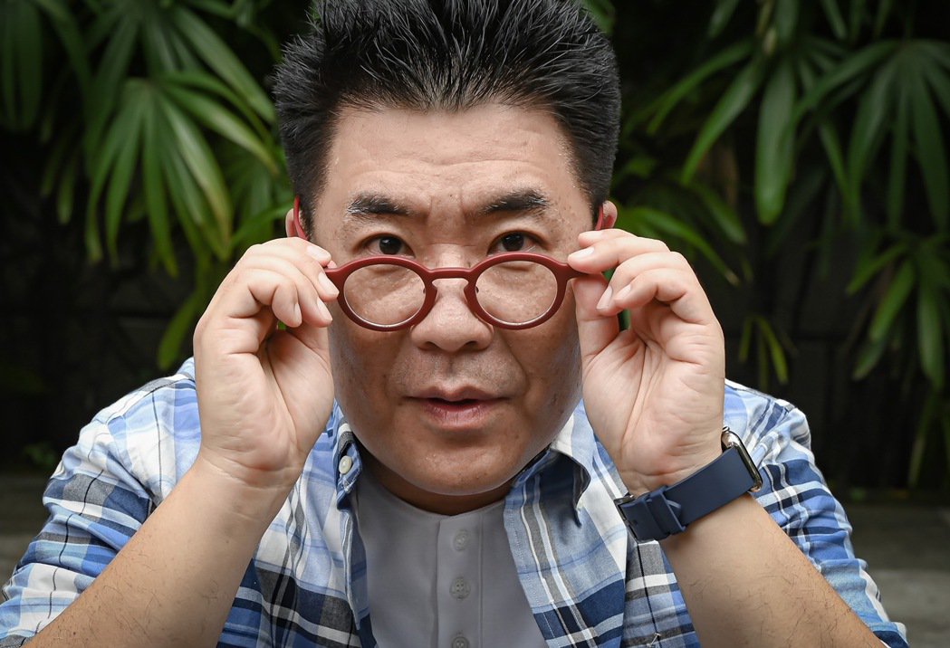 「黑道律师文森佐」编剧深夜揪喝酒曝宋仲基私下状态