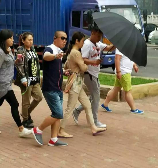 林心如最新大肚照曝光,孕妈咪如何处理工作？