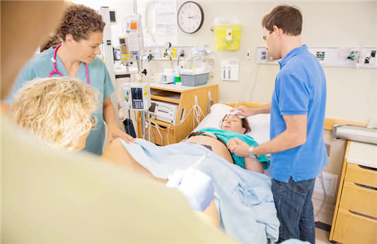 剖腹产伤口疤痕 恢复因素解说