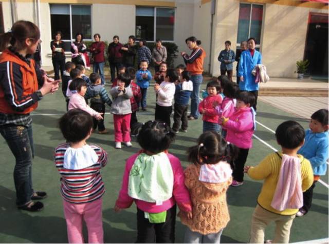 宝宝衣服加了一层又一层，为啥还是防不住孩子感冒？