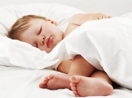 小儿黄疸指标4 小儿黄疸指数正常值是多少 宝宝黄疸正常值是多少