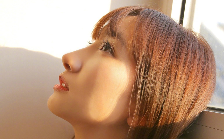 学生萌妹学生装 阳光下的少女在闪闪发光