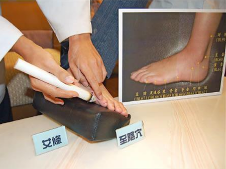 胎位不正该怎么睡 详解胎位不正和睡姿的关系