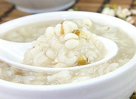 吃薏米怎么做才能美白 明星强推的薏米美白法绝对不能错过