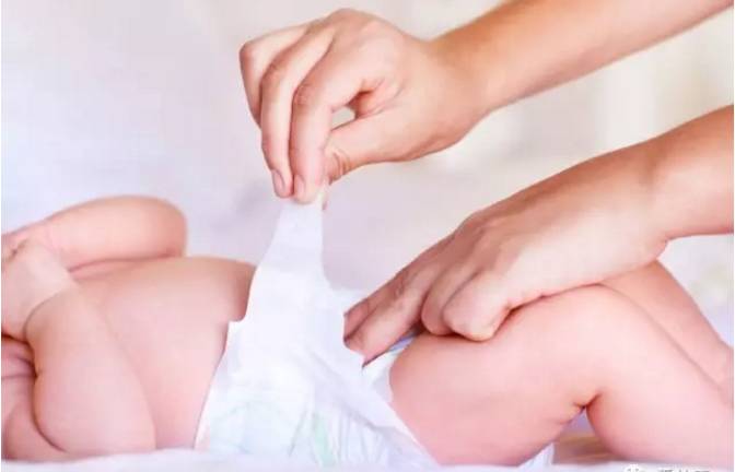 预防尿布疹，妈妈们如何避开这些婴儿臀部护理误区！