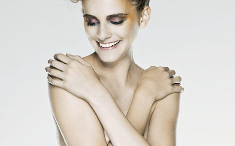 如何才能做到减肥不减胸 这3个瑜伽可以帮你