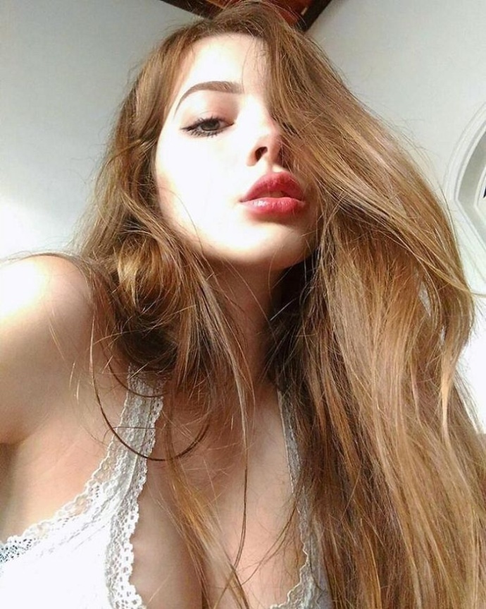 17岁的巴西妹子就已发育成这样，这波什么水平？