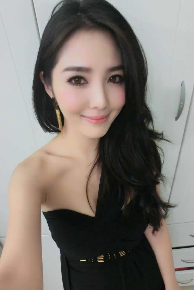 東吴甜心校花「朱琦郁」-让官二代疯狂的「小林志玲」