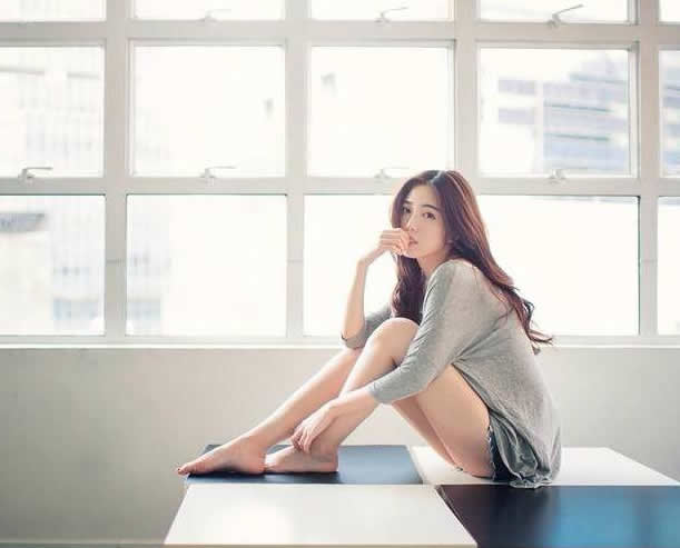 東吴甜心校花「朱琦郁」-让官二代疯狂的「小林志玲」