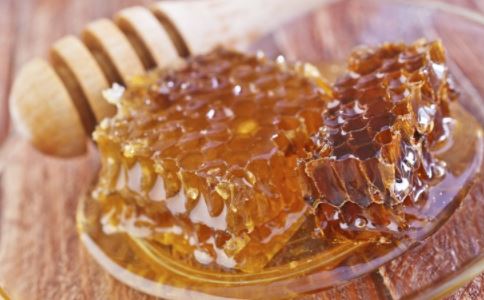 孩子口腔溃疡怎么办 三招不用吃药用药能治好