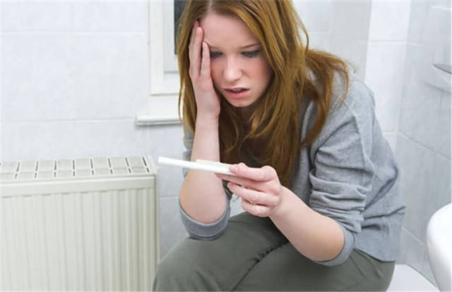 女人怀孕的14个信号 有一半吻合就是怀孕