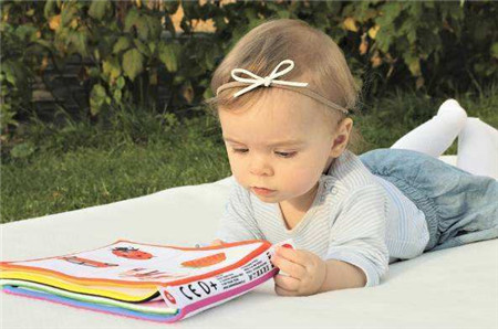 辛姓女孩起名两个字