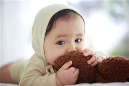 翟姓女孩子起名大全 翟姓好听的名字推荐