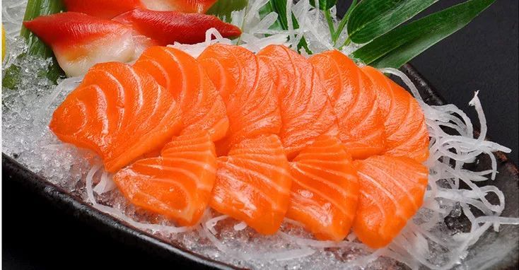 催奶还得靠食补，到底吃什么？不妨来看看外国妈妈的下奶食谱吧