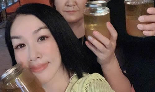 钟丽缇排毒遭质疑原因真相：钟丽缇排毒令人质疑担忧