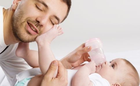 三成男性无陪产假 法定陪产假有几天