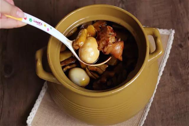 正宗广东猪脚姜的做法,来大姨妈吃了还会有补血作用