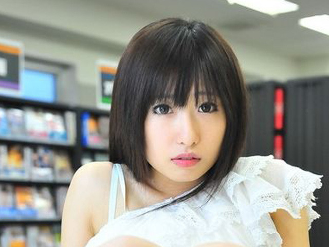 中野亚梨沙隐退 萝莉AV女优中野亚梨沙个人信息