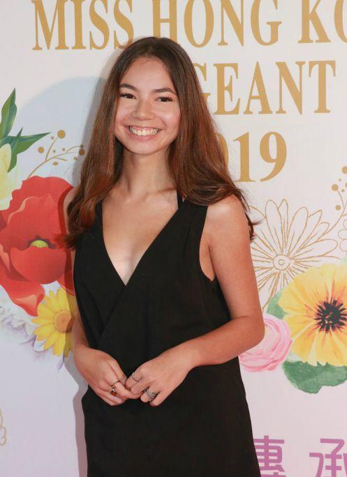 2019港姐面试照片曝光：佳丽们燕瘦环肥特色不一