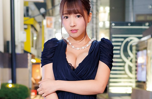 三上悠亚资料简介及近照：三上悠亚之前叫什么及作品图片