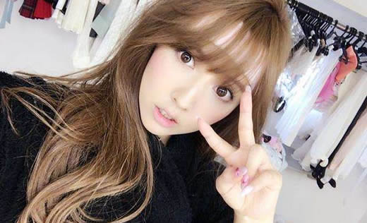 三上悠亚资料简介及近照：三上悠亚之前叫什么及作品图片