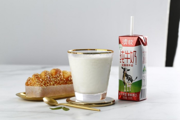 牛奶打假 原装进口纯牛奶安全好吸收