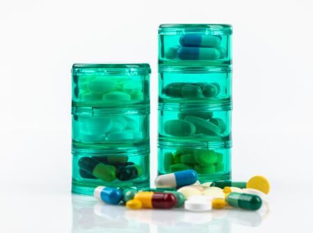 愈美颗粒是抗生素吗