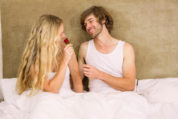 顺产侧切伤口多久可以同房 产后新手爸妈需谨慎