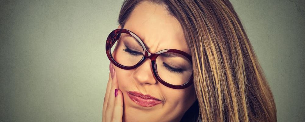 智齿长歪了得拔 拔完智齿脸肿该怎么办