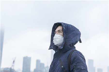 普通口罩可以防冠状病毒吗