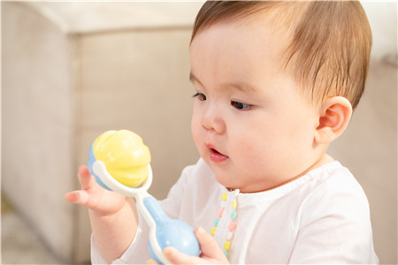 孩子起名最简单的名字 孩子起名最简单的名字