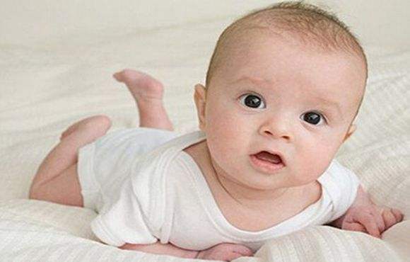 初乳可不可以给宝宝喝？初乳是什么？