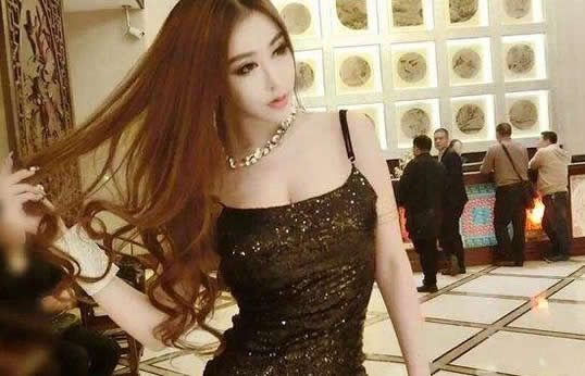 ada王一霏个人资料及照片：王一霏2分30秒视频遭搜始末