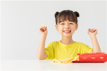 女孩叠字小名大全可爱 女孩叠字小名大全可爱