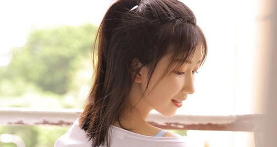 两对夫妻在一个房间换交 这对夫妻的人生经历令人向往