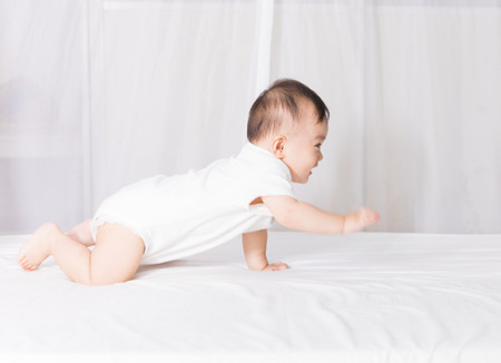 宝宝乳牙什么时候长齐