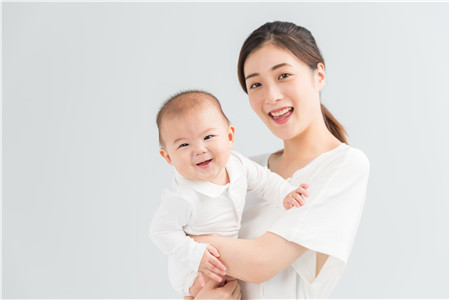 宝宝囟门在哪个位置示意图