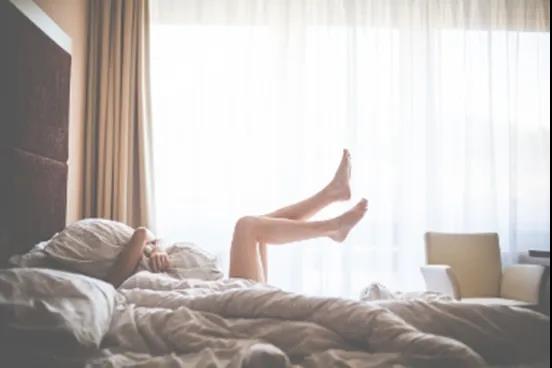 男人在床上如何做个坚持不“泄”的硬汉？