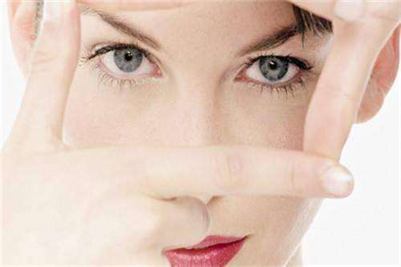 女人宫寒缠身的五个症状