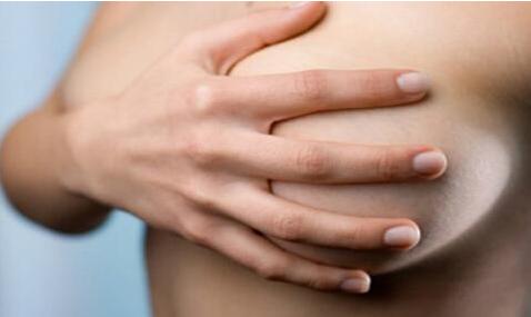 乳头疼怎么回事：乳头疼痛的8个原因及缓解办法