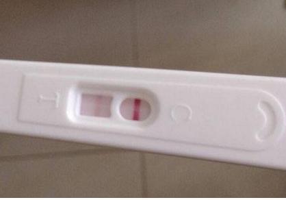 月经推迟几天可以验孕：月经推迟几天可用验孕棒测出