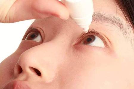 眼睛红血丝是怎么回事,眼睛疲劳发红的五大原因要重视