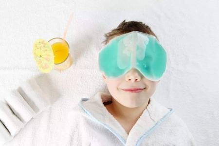 眼睛红血丝是怎么回事,眼睛疲劳发红的五大原因要重视