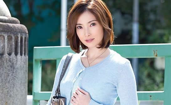 本庄优花个人资料照片 G罩杯本庄優花三围详情曝光